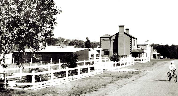 Street gardens in the 1930's